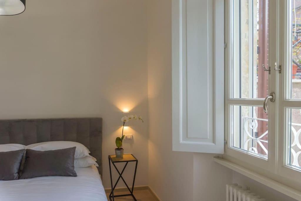 Апартаменти Borgo Charme Elegante E Unico. Dimora Da Sogno Рим Екстер'єр фото